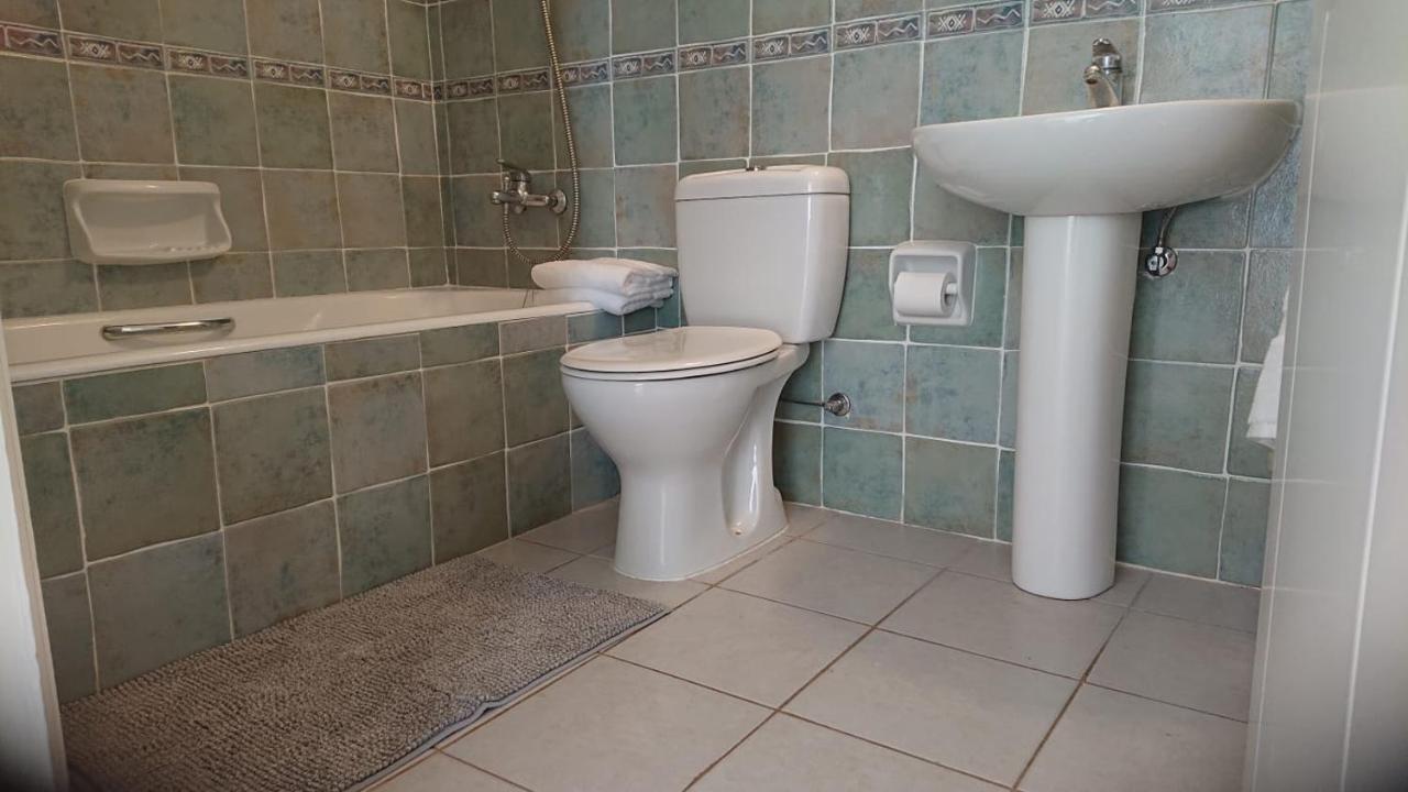 Sea View Apartment Peyia, パ フォス エクステリア 写真